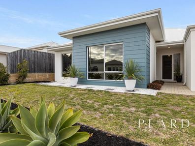 14 Spiral Flag Road, Yanchep WA 6035