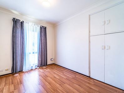 10 Braemar Street, Rockingham WA 6168