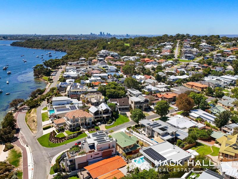 2B Beach Street, Bicton