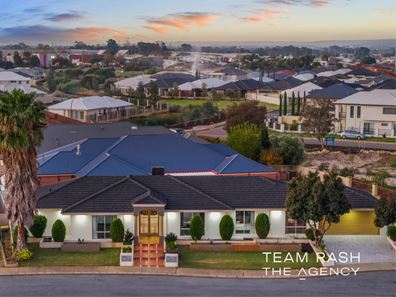 24 Urquhart Court, Canning Vale WA 6155