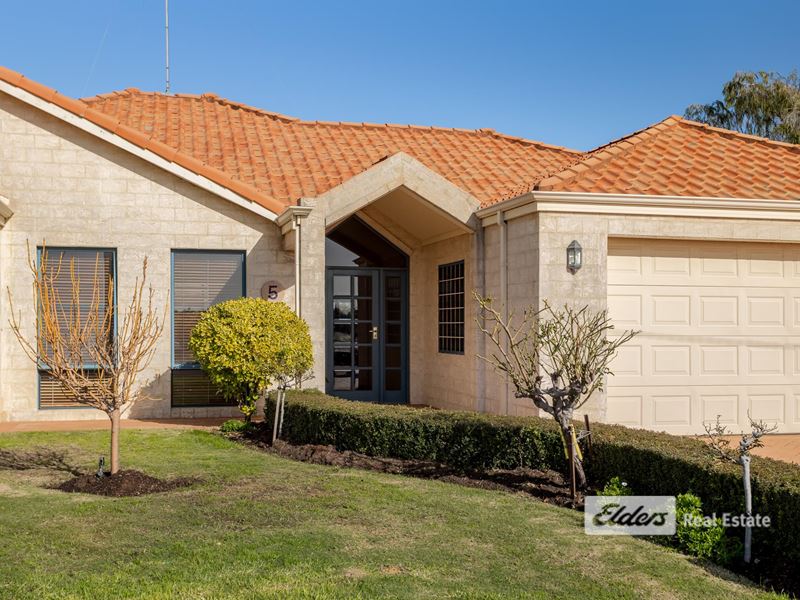 5 Ash Court, Eaton