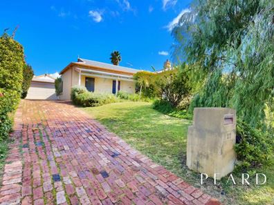 27 Sandpiper Street, Sorrento WA 6020