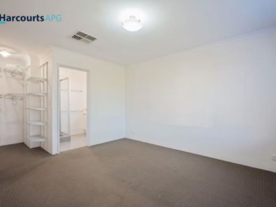 94 Wake Drive, Dalyellup WA 6230