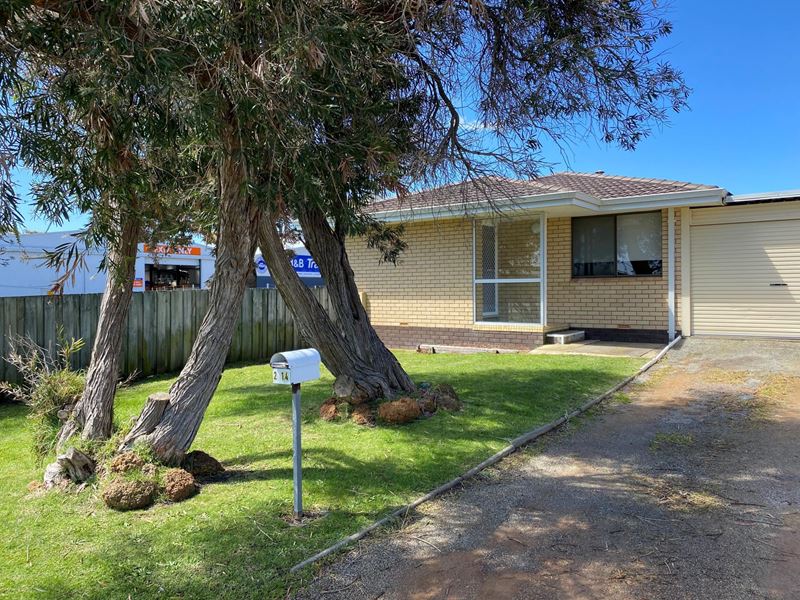 2/12 Symers Street, Mira Mar
