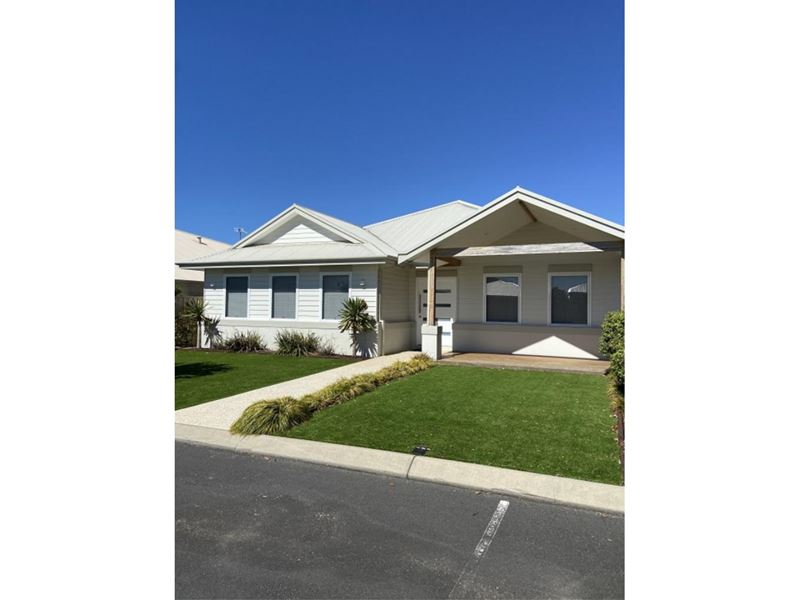 6 Belpaire Entrance, West Busselton