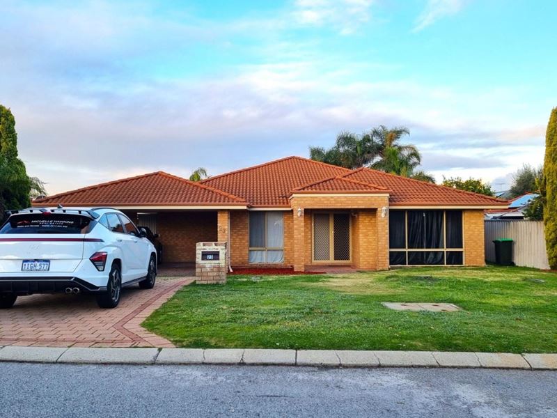 23 Minyon Circuit, Atwell WA 6164