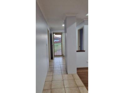 23 Minyon Circuit, Atwell WA 6164