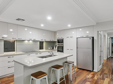 4/19 Perlinte View, North Coogee WA 6163