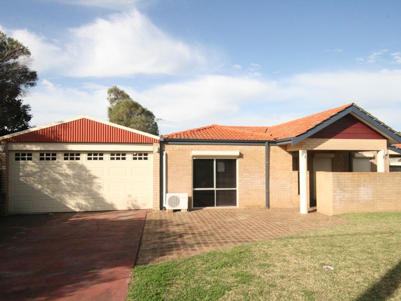4 Mensa Close, Rockingham WA 6168