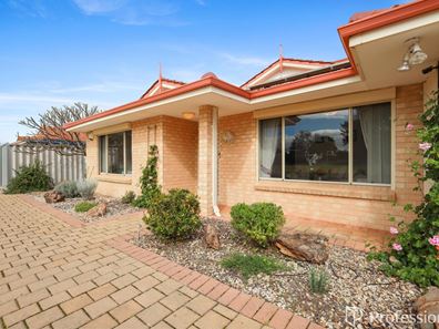 3/35 Grundy Way, Thornlie WA 6108