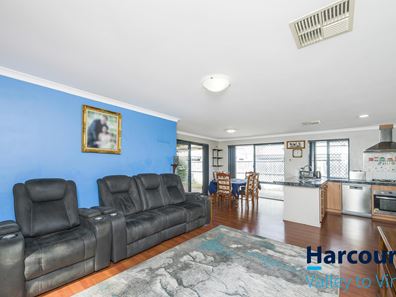 36 Sunray Circle, Ellenbrook WA 6069