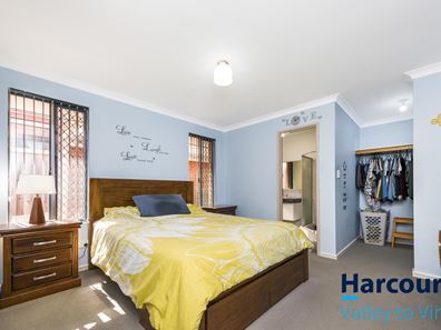 36 Sunray Circle, Ellenbrook WA 6069