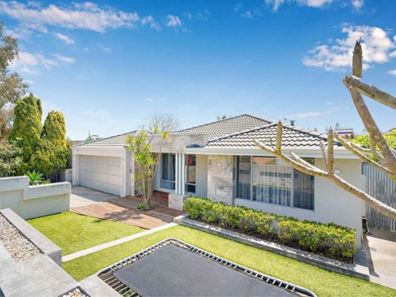 19 Friendly Way, Marangaroo WA 6064