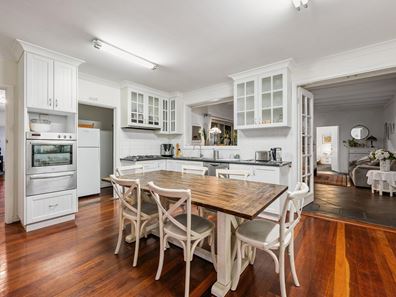 20 Coops Avenue, Thornlie WA 6108