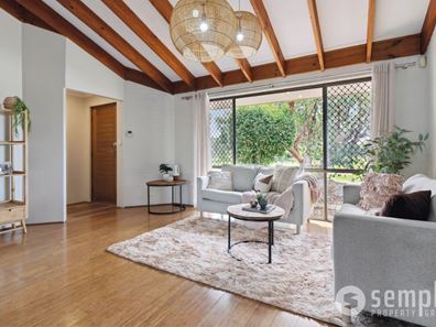 4 Cardoc Street, Parkwood WA 6147