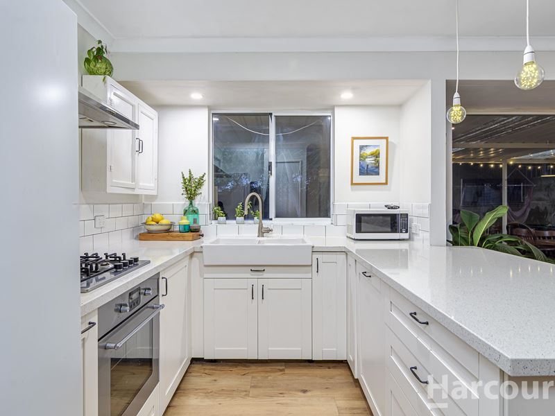 21 Fairmont Place, Currambine WA 6028