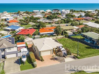 18 Selene Way, San Remo WA 6210