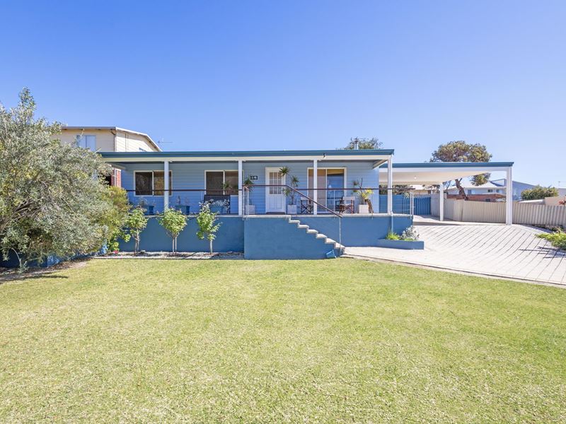14 Hawaii Road, Jurien Bay WA 6516