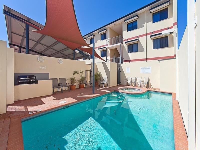 3/18 Kingsbury Road, Joondalup