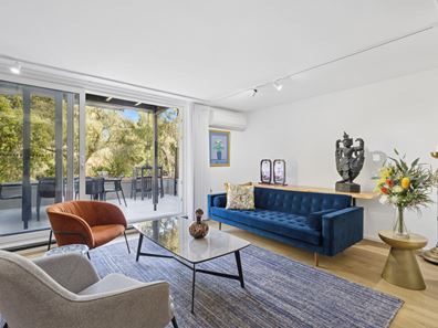 3W/4 Wingfield Avenue, Crawley WA 6009