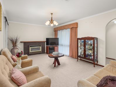 15 Wilkes Street, Carey Park WA 6230