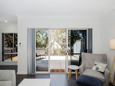 29/15 Kardan Loop, Falcon WA 6210
