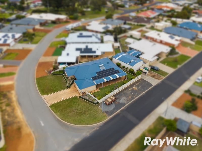 2 Mckay Avenue, Waroona