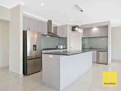 2 Rollo Way, Caversham WA 6055
