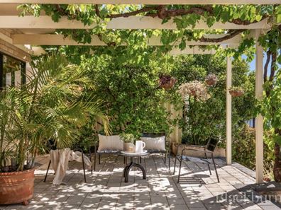 2 Catalina Cove, Maylands WA 6051