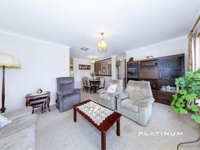 14 Perrona Gardens, Mullaloo WA 6027
