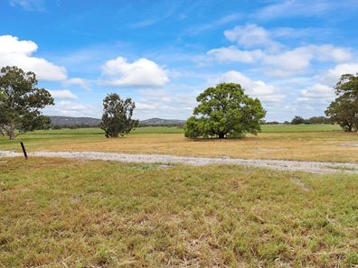 2174 Lakes Road, North Dandalup WA 6207