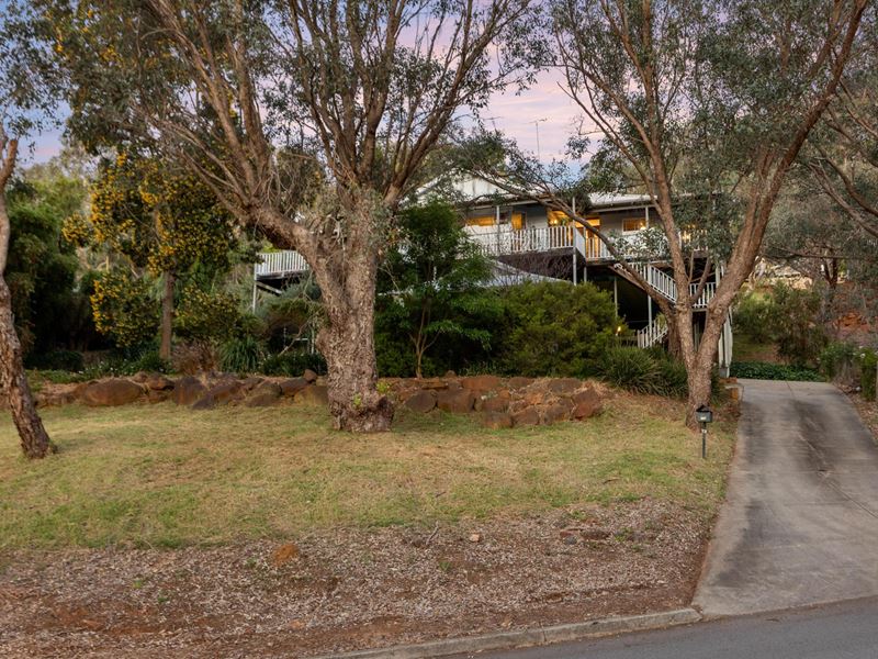 73 Bromfield Drive, Kelmscott