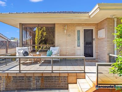 10 Pinewood Avenue, Woodlands WA 6018