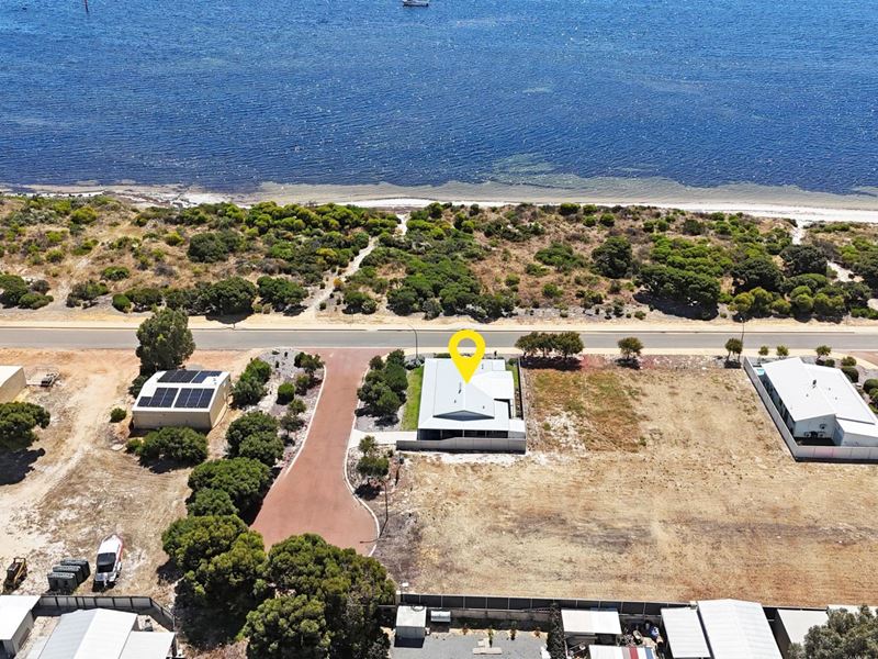 118 Thomas Street, Leeman WA 6514