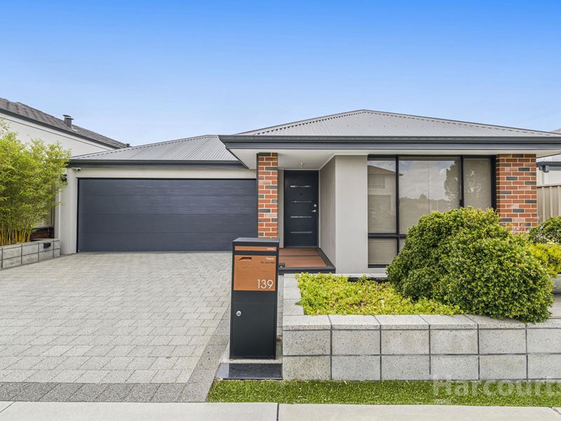 139 Nicholas Road, Hocking WA 6065