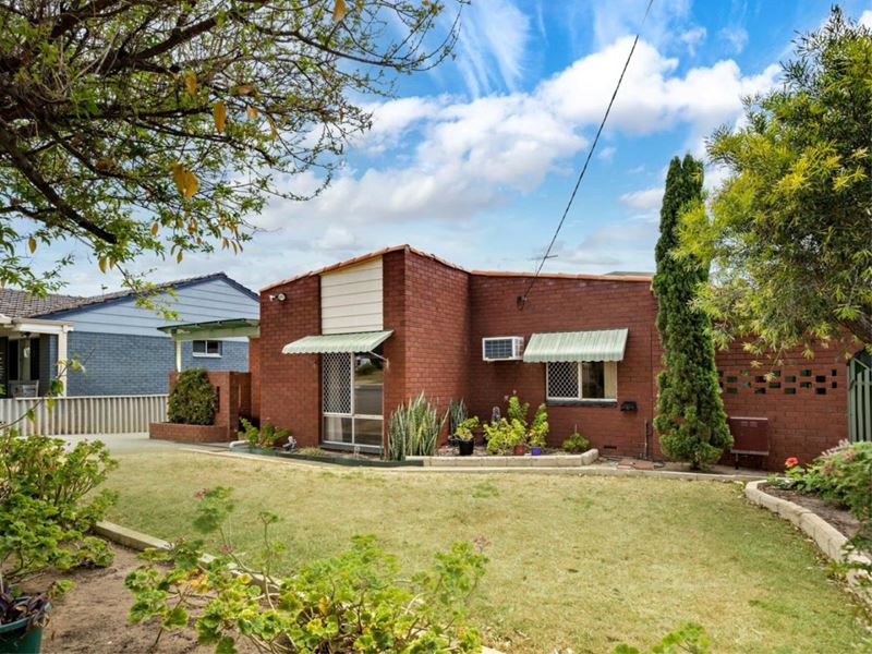 66 Glenview Street, Mount Tarcoola WA 6530