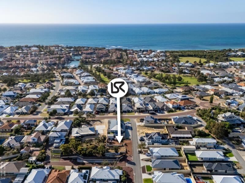 1/4 Maywood Way, Wannanup