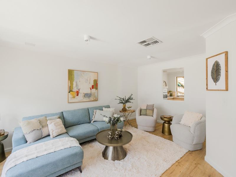 22/4 Marlo Place, Waikiki WA 6169