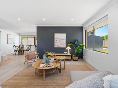 8 Tay Court, Cooloongup WA 6168
