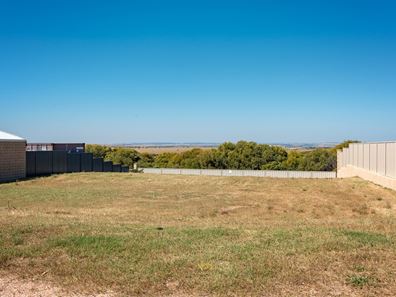 7 Admiral Link, Wandina WA 6530