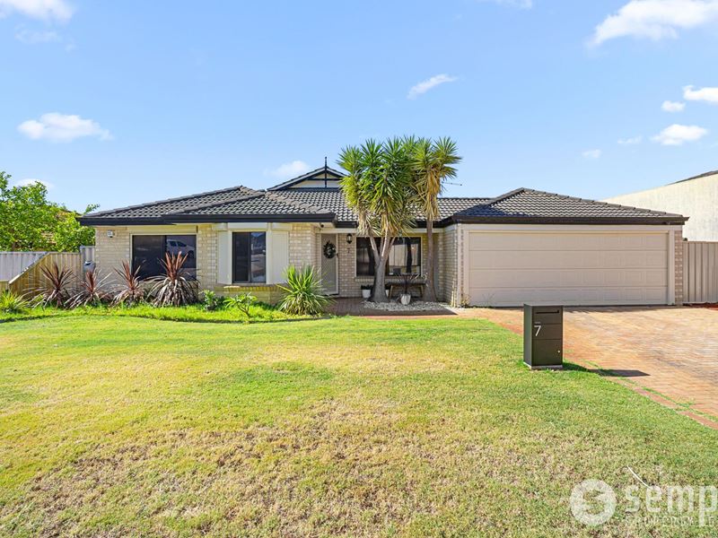 7 Luttrell Gardens, Beeliar WA 6164
