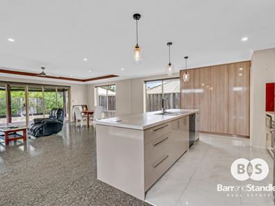 14 Norfolk Lane, Australind WA 6233