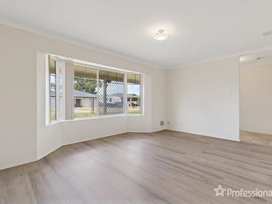 17 Senegal Grove, Warnbro WA 6169