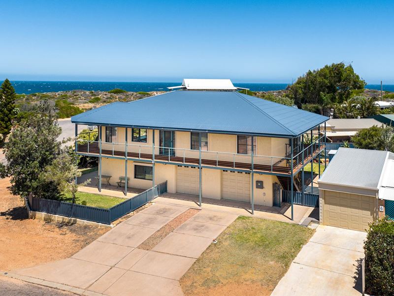 4B Batavia Circle, Kalbarri WA 6536