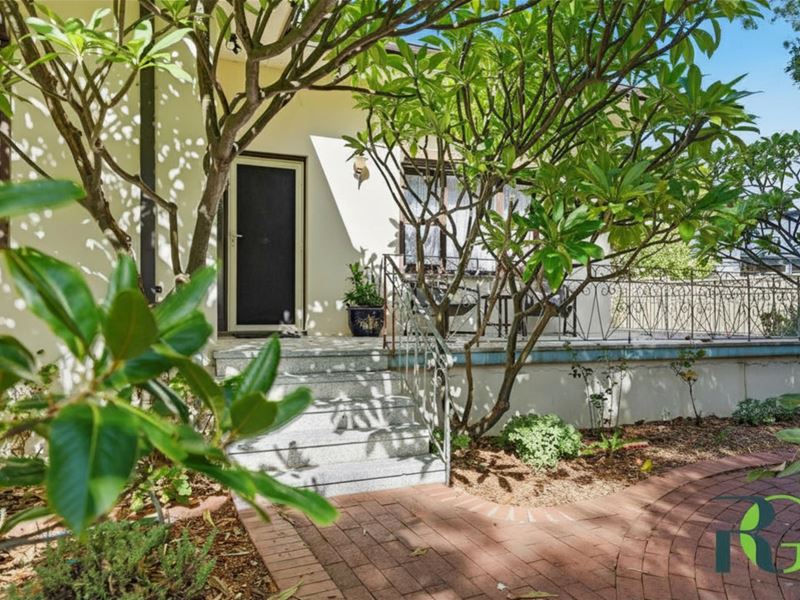 213 Canning Highway, East Fremantle WA 6158