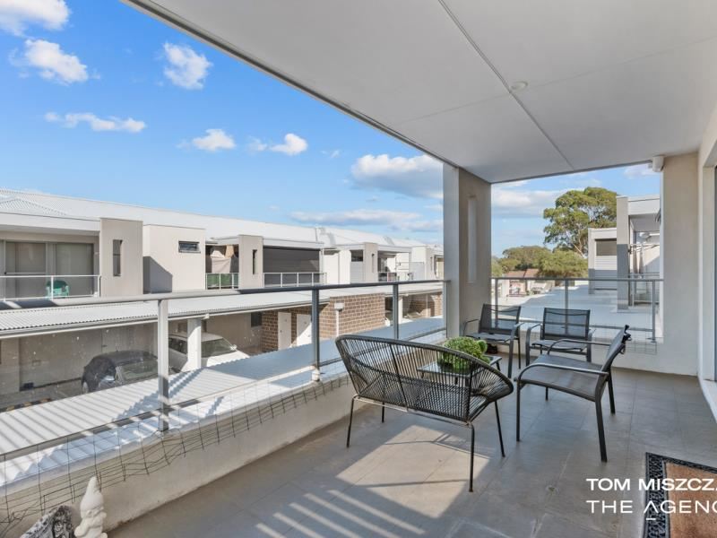 15/233 Wharf Street, Queens Park
