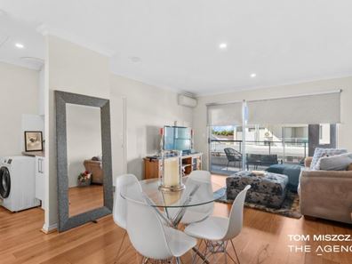 15/233 Wharf Street, Queens Park WA 6107