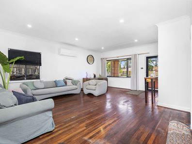 8 Seaforth Road, Balcatta WA 6021