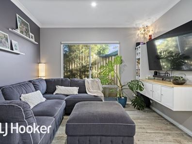 4A Nandus Court, Heathridge WA 6027