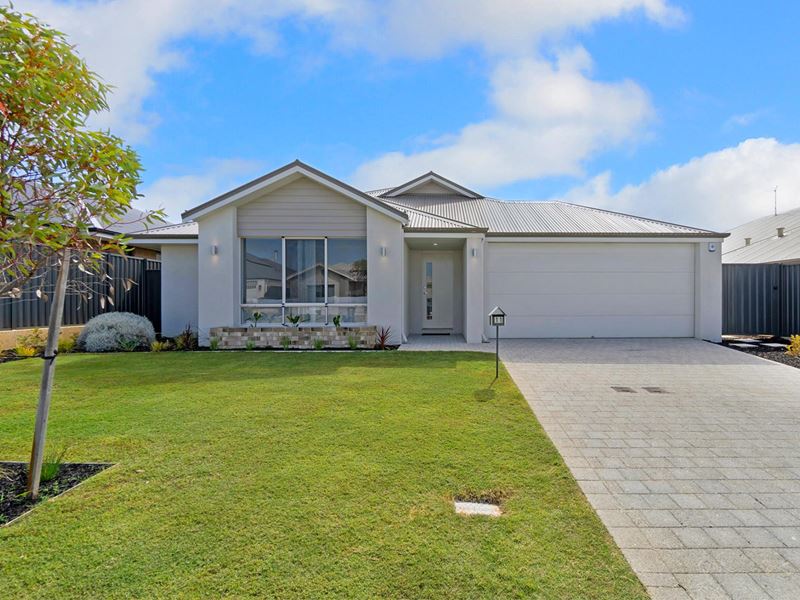 11 Coloration Road, Eglinton